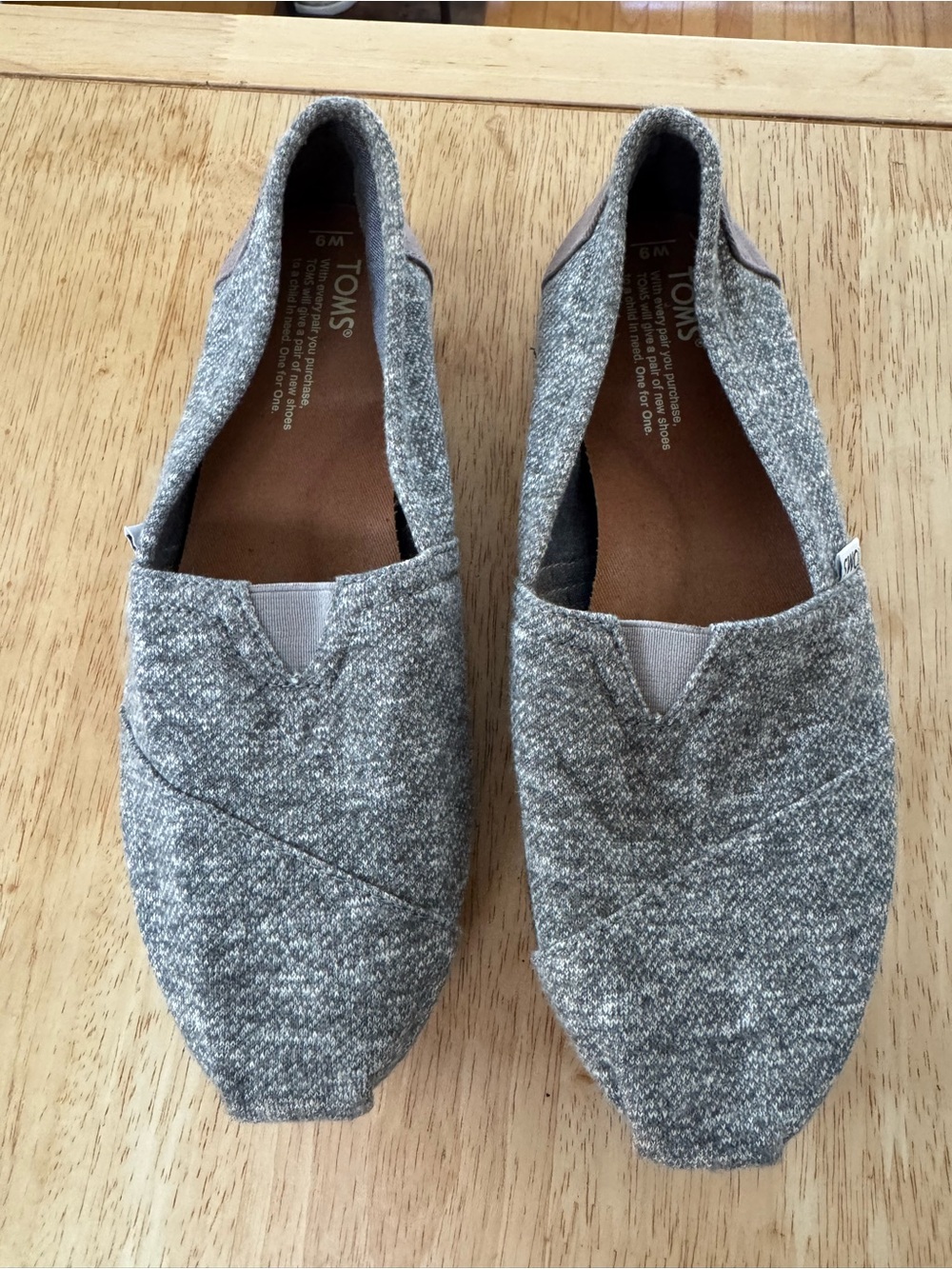 TOMS Classic Alpargata Gray Speckled Canvas Slip-On Flats - Women's Size 9